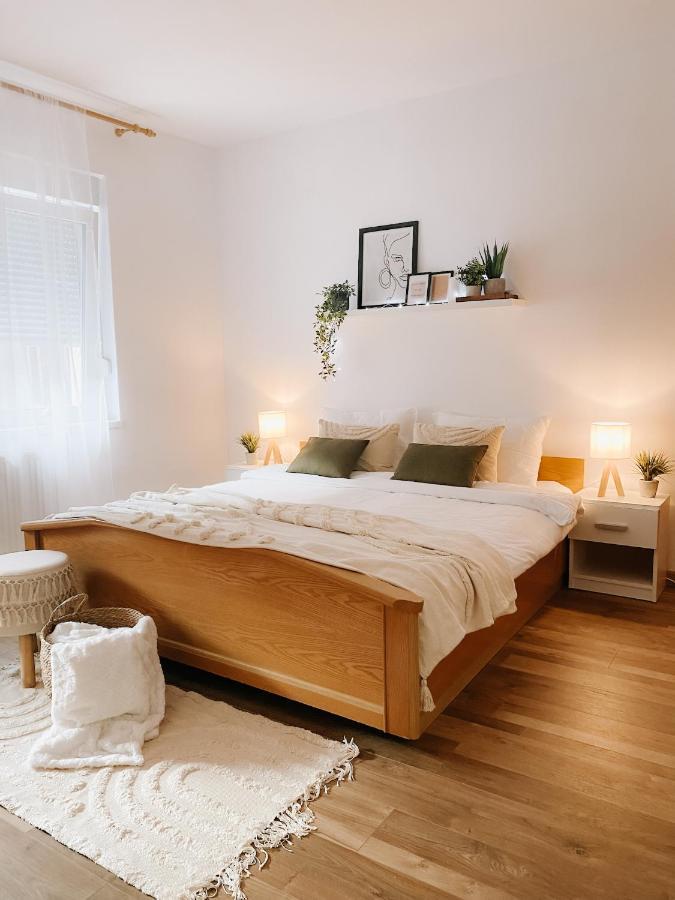 Cozy 2-bedroom Boho-themed *