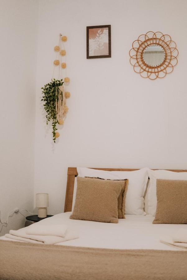 Cozy 2-bedroom Boho-themed *